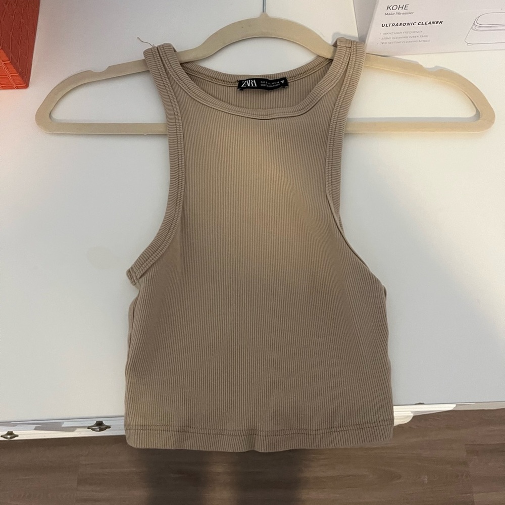 Tan cropped tank top